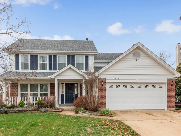 16715 Kingstowne Estates Dr, Ballwin, MO 63011