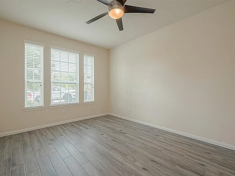 3403 Lilac Ranch Dr — Photo 44