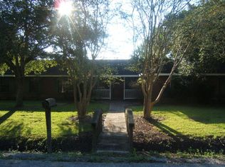 212 Canal Ln, Houma, LA 70364