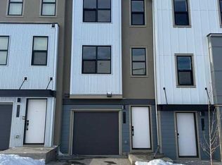 437 Alpine Ave SW #606, Calgary, AB T2Y0R8