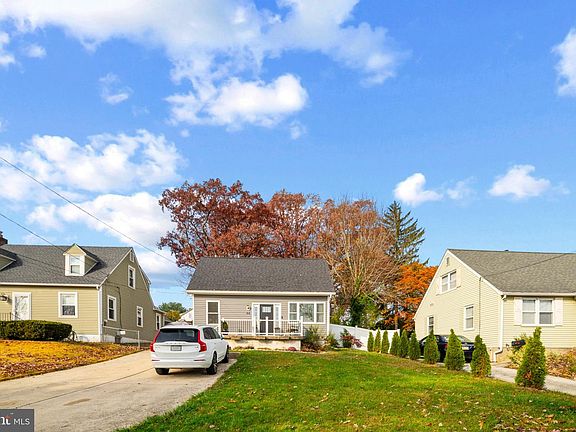 2nd image of 66 Northwood Rd