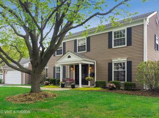 1 Woodbine Rd, Rolling Meadows, IL 60008