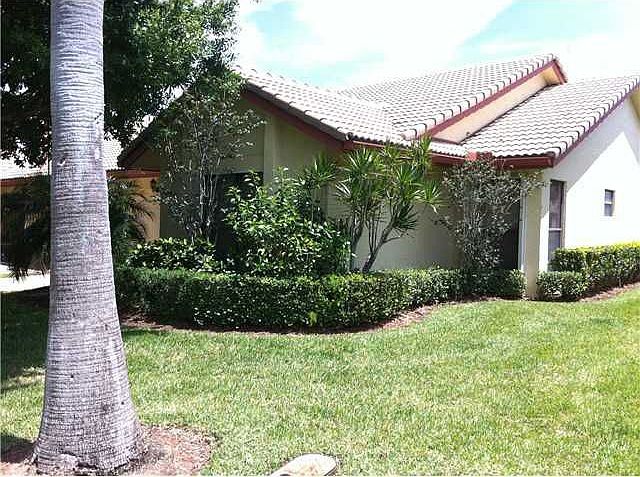 Home For Sale In Gator Trace