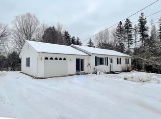 301 Lyndon Heights Dr, Lyndonville, VT 05851