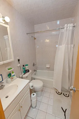 Rented by Voro NYC | media 45