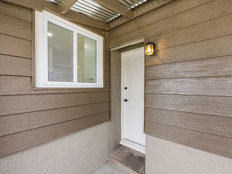 1340 E Vassar Ave — Photo 17