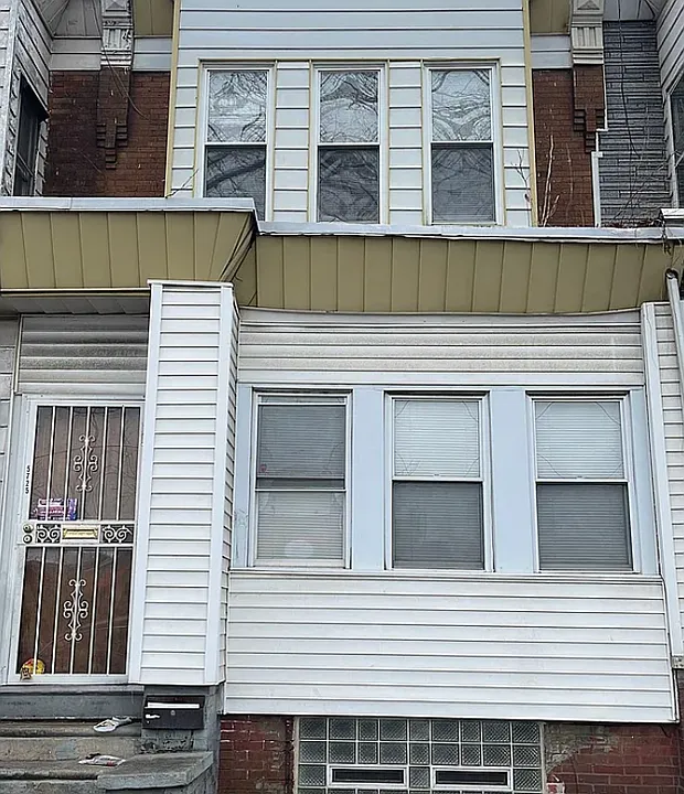 5725 Baltimore Ave