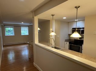 317-18 Saint Paul St #5A, Brookline, MA 02446