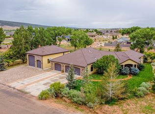 2112 S Chekshani Cliffs Ln, Kanarraville, UT 84742