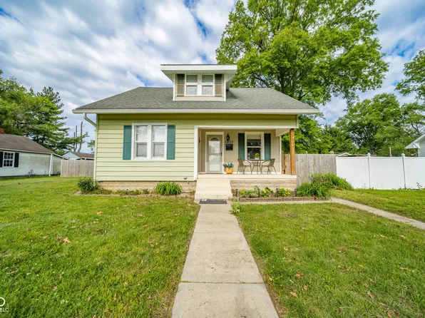 1807 S 11th St, Terre Haute, IN 47802