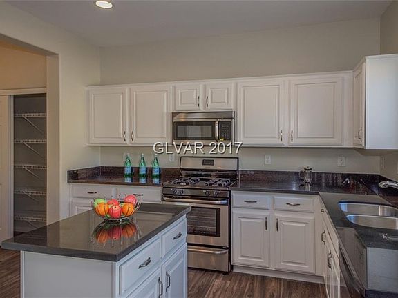 2nd image of 724 Fort Mandan Ct