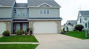 1st image of 2831 Parkview Dr S