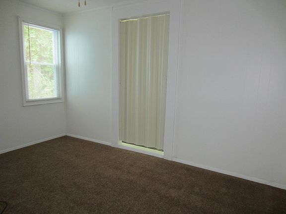 5th image of 1606 Beauford Pl