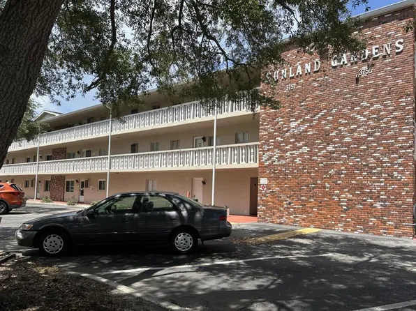 3755 S School Ave APT 54, Sarasota, FL 34239