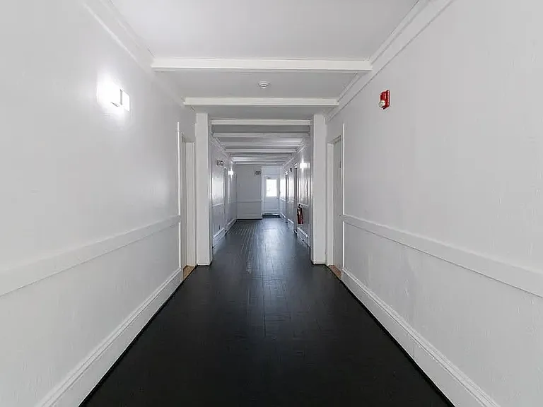 18 Fitzhenry Sq #11 — Photo 12