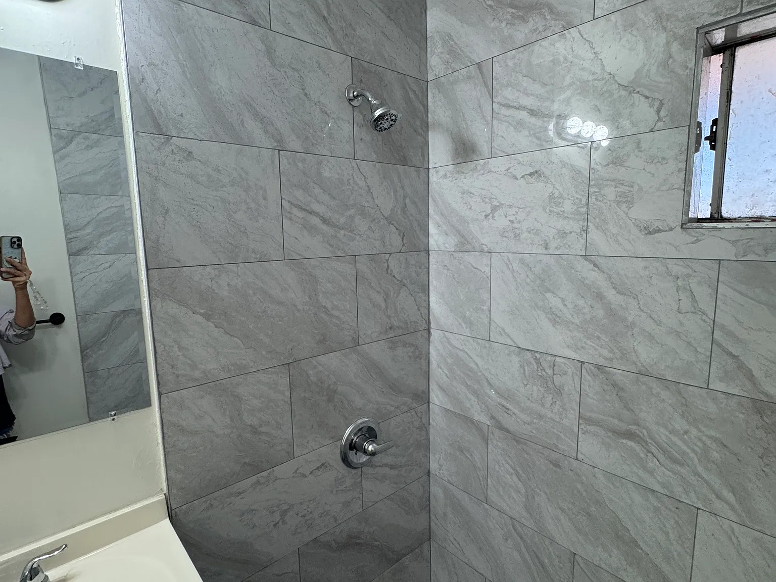 3 bed, 1150 sqft, $2,850 — Photo 3