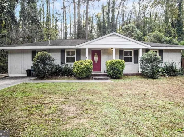 1002 Creekdale Dr, Clarkston, GA 30021