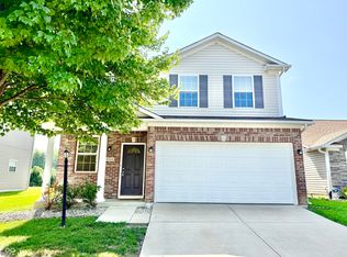 19334 Fox Chase Dr, Noblesville, IN 46062