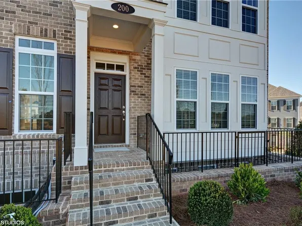 200 Braeden Way, Alpharetta, GA 30009