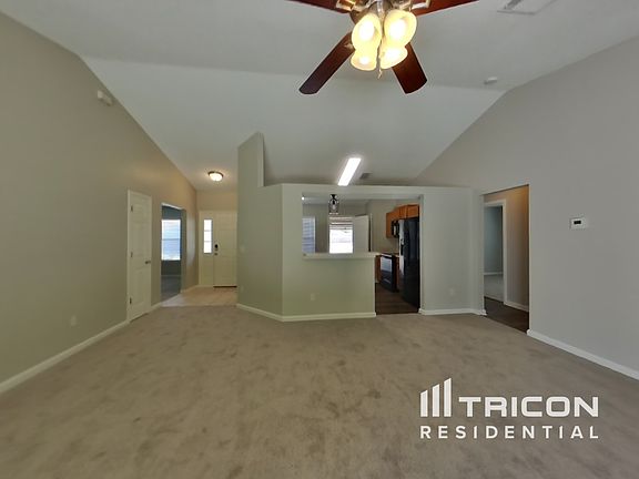 4th image of 11110 Lauren Oak Ln S