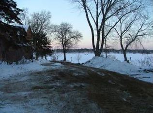 5230 Oxford St N, Shoreview, MN 55126