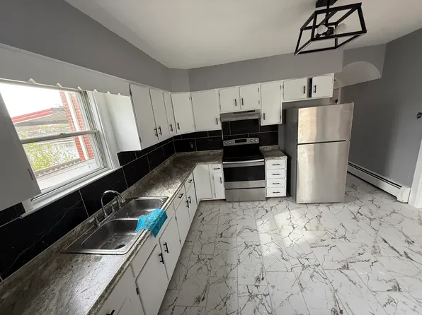 (undisclosed Address), Lincoln, RI 02865