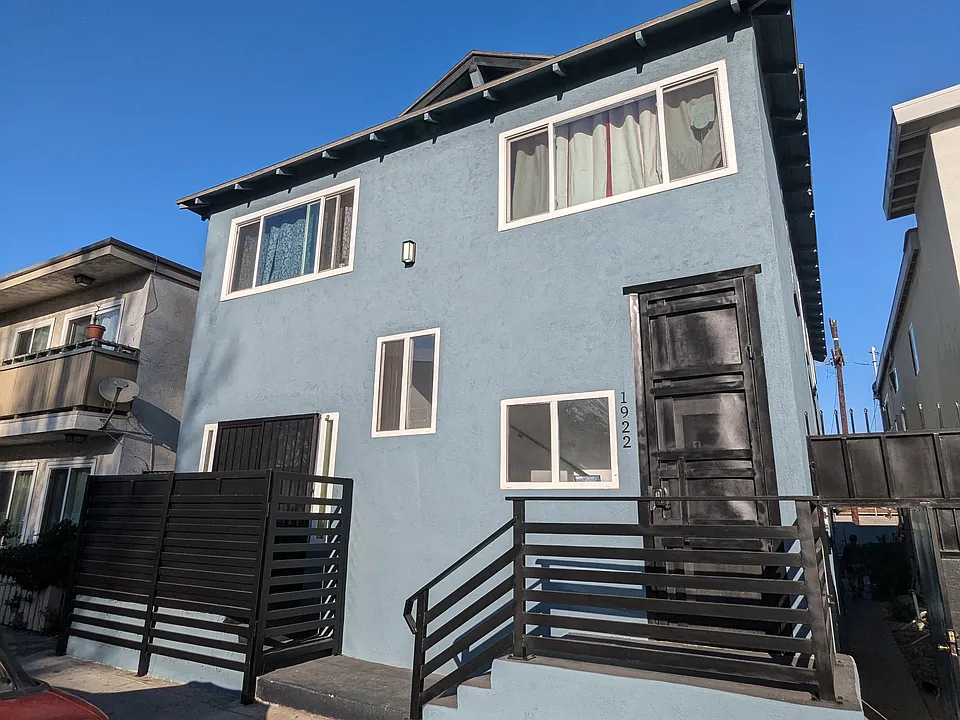 1922 Pacific Ave