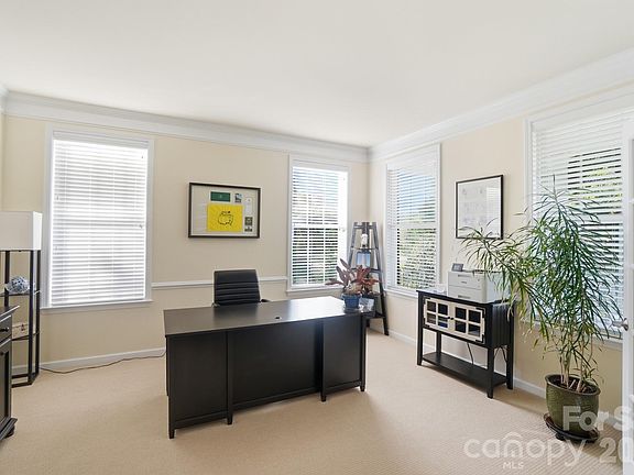 5th image of 6712 Old Persimmon Dr