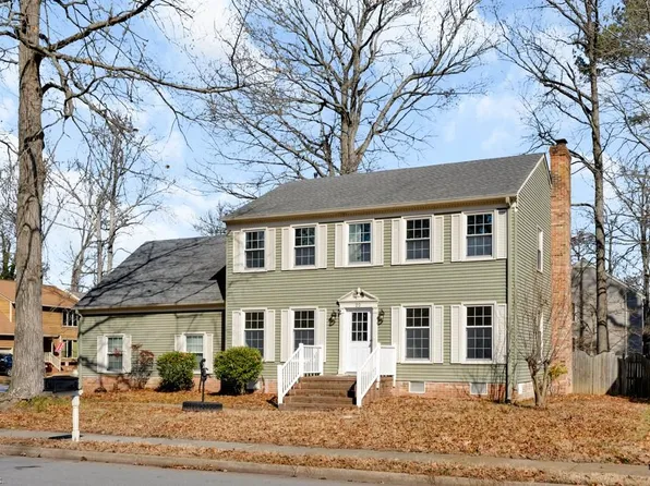 22 Howe Rd, Hampton, VA 23669