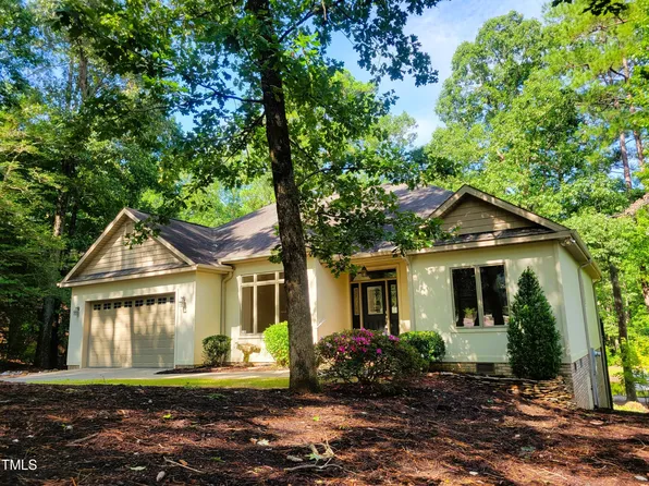 1380 Illinois Ave, Sanford, NC 27332