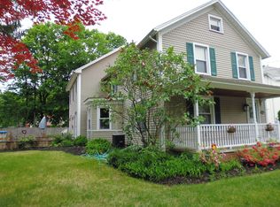19 Hanover St, Wallingford, CT 06492