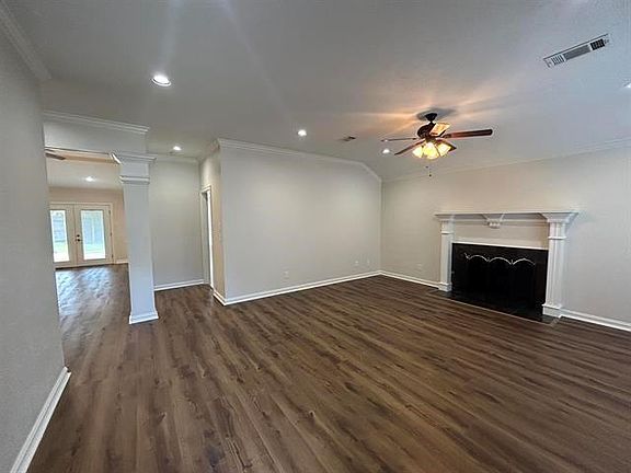4th image of 5245 Timberline Ln