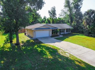 1641 E Houston Dr, Deltona, FL 32738