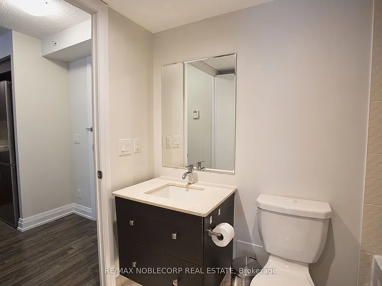 565 Wilson Ave #319W — Photo 16