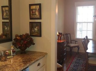 Kennys St, Pineville, NC 28134