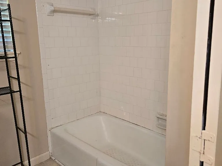 104 Ridgeview St — Photo 6
