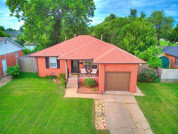 2nd image of 2808 N Ann Dr