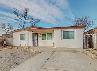 513 60th St NW, Albuquerque, NM 87105