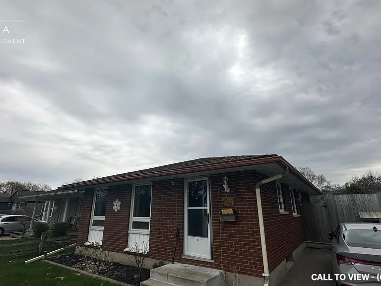 85 Geneva Cres — Photo 35