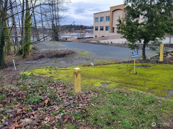 16900 44th Avenue W, Lynnwood, WA 98037