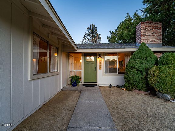 4th image of 707 Glen Meadow Dr