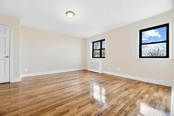 Rented by REAL New York | media 6