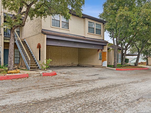3rd image of 6100 WOODLAKE PKWY #104