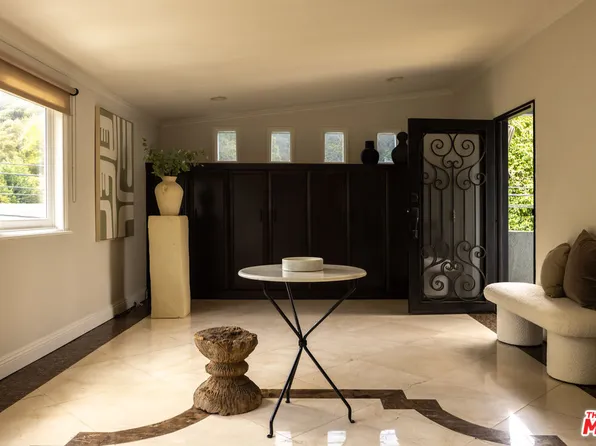 2300 Benedict Canyon Dr, Beverly Hills, CA 90210