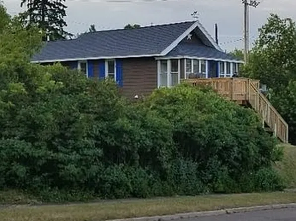 231 E 8th St, Duluth, MN 55805