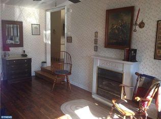 411 Exton Rd, Hatboro, PA 19040