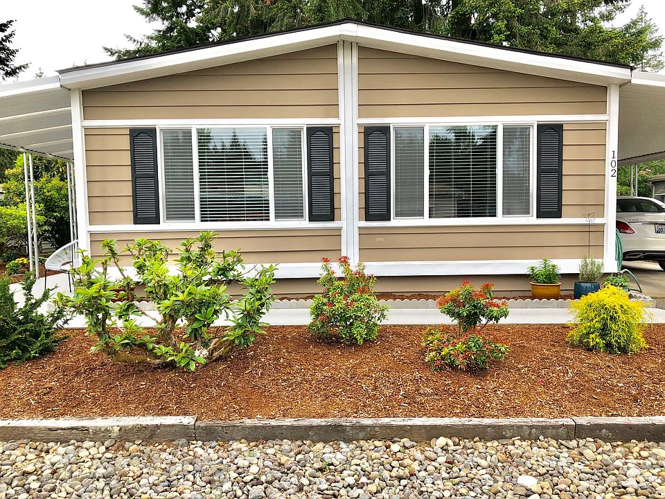 1st image of 3700 14th Ave SE Unit 102