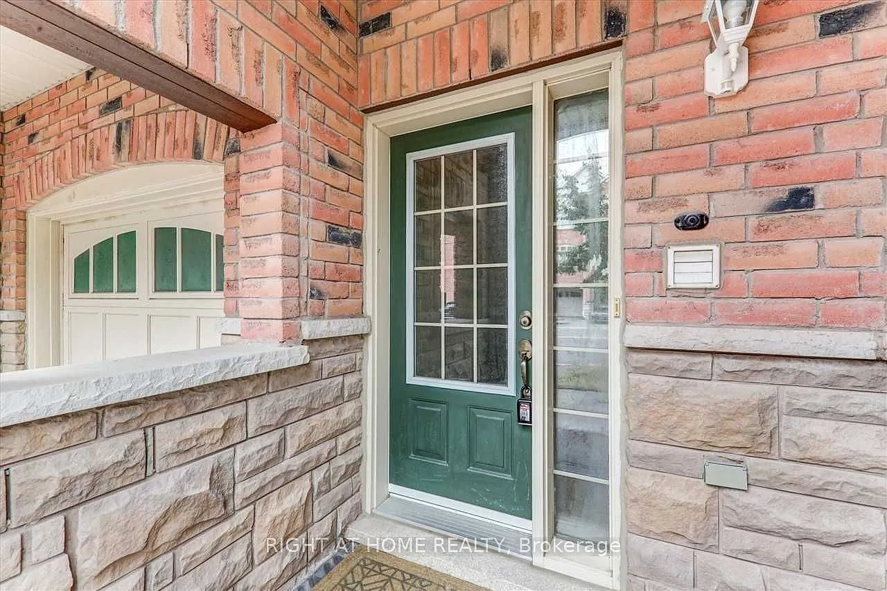 2 bed, $2,650 — Photo 2