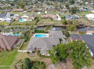 2835 Longleaf Rd, Panama City, FL 32405