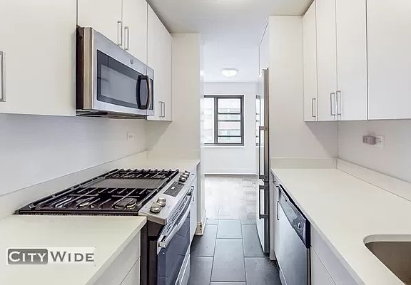 5th image of 405 E 56th St APT 3K
